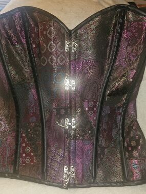 3 Strapless Corsets with Hook-Front Closure